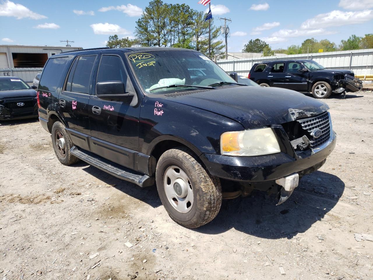 FORD EXPEDITION 2004 with VIN 1FMRU13W64LB17535 - Photo from auction