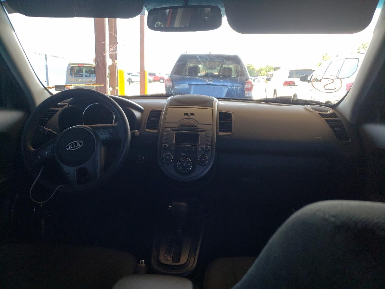 Photo 9 from auction – 2010 KIA SOUL + with VIN KNDJT2A26A7176437