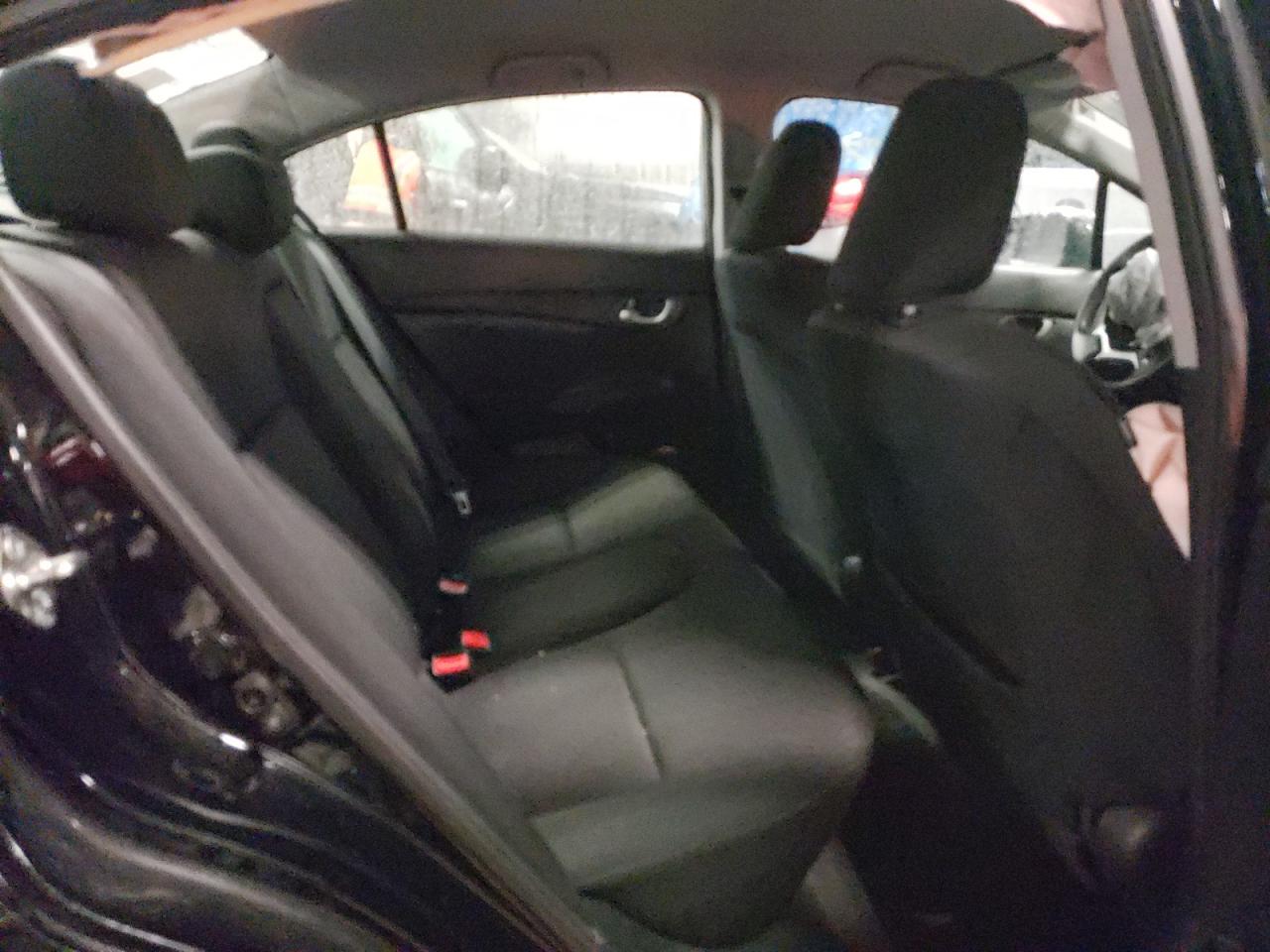 Photo 6 from auction – 2014 HONDA CIVIC LX with VIN 19XFB2F56EE055103