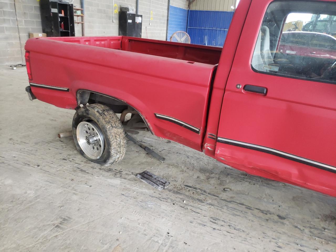 Photo 9 from auction – 1992 FORD RANGER with VIN 1FTCR10X3NUC05625