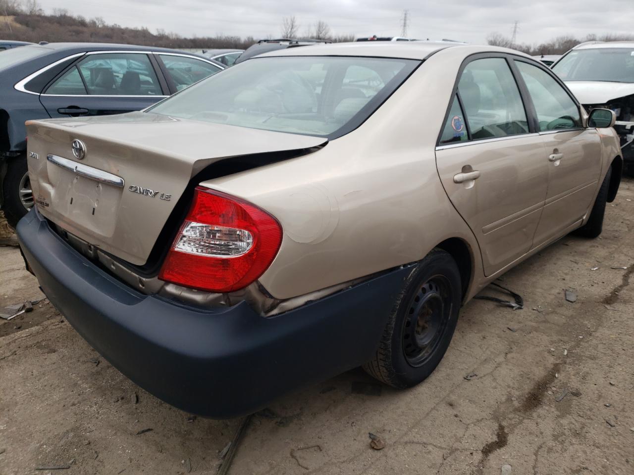Photo 4 from auction – 2003 TOYOTA CAMRY LE with VIN 4T1BE32K53U235027
