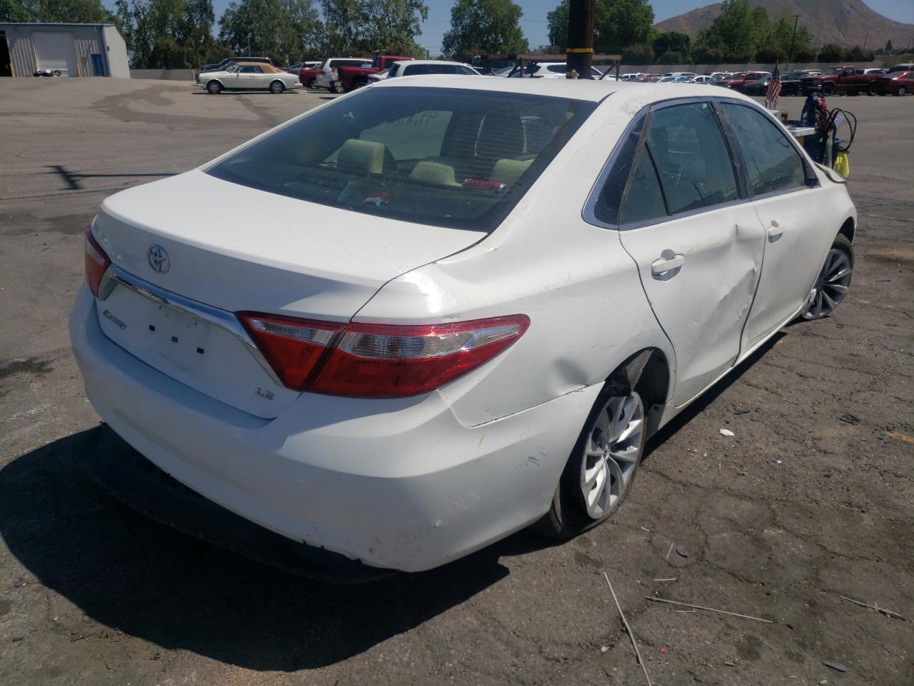Photo 4 from auction – 2016 TOYOTA CAMRY LE with VIN 4T4BF1FK5GR563801