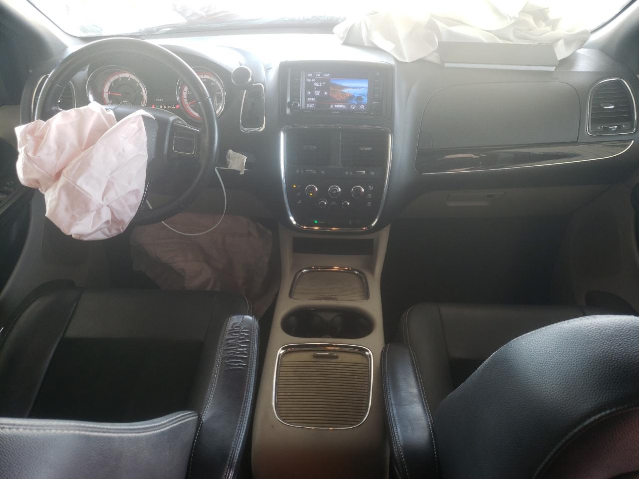 Photo 9 from auction – 2018 DODGE GRAND CARA with VIN 2C4RDGCG9JR249711