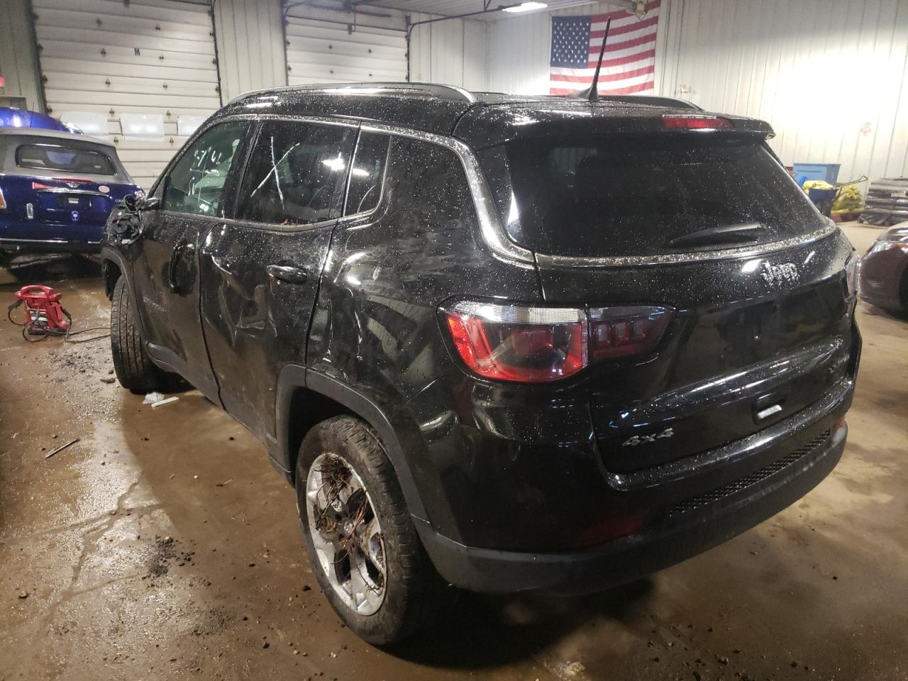 Photo 3 from auction – 2019 JEEP COMPASS LI with VIN 3C4NJDCB9KT843109