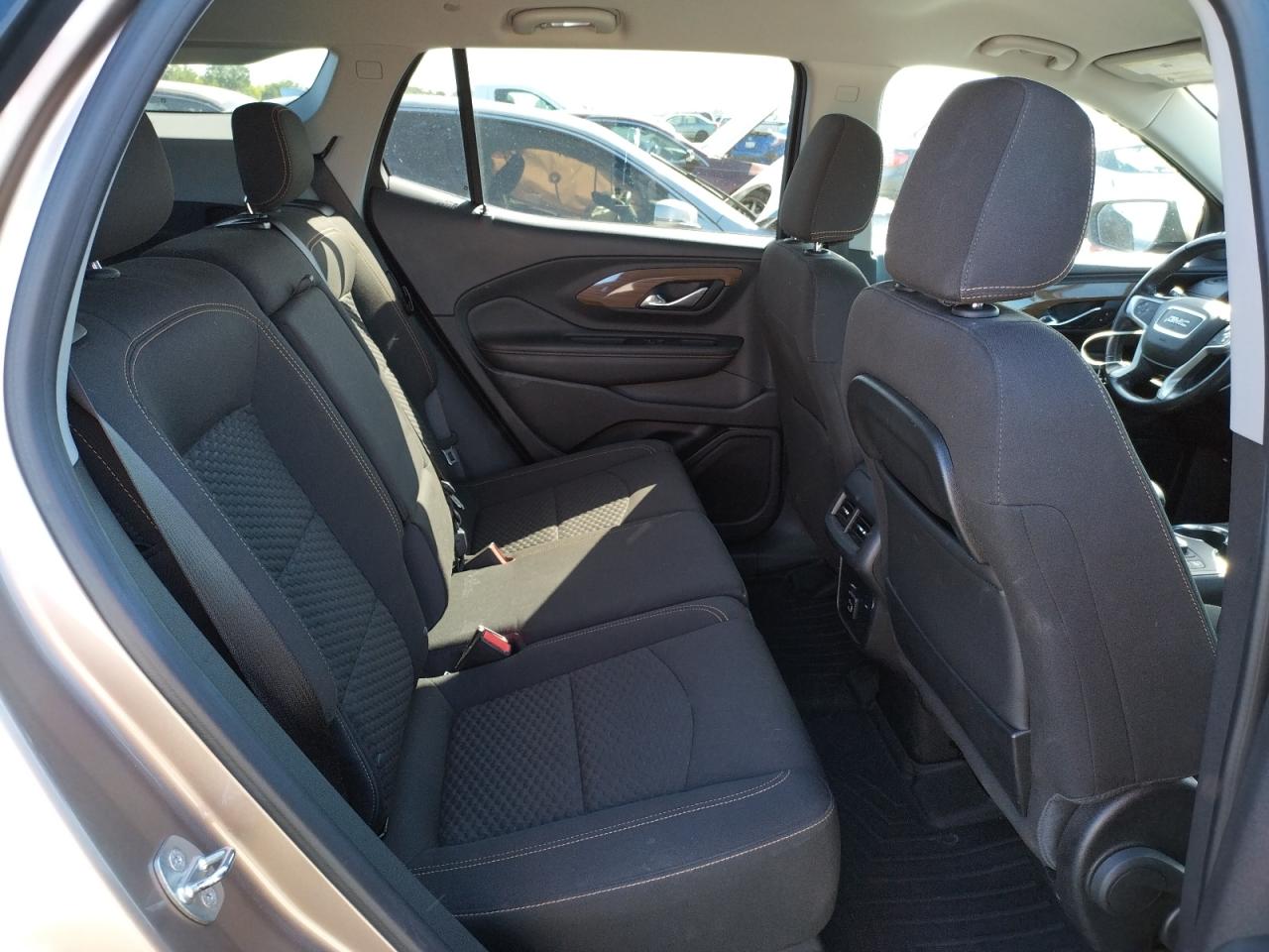 Photo 6 from auction – 2018 GMC TERRAIN SL with VIN 3GKALMEV1JL314644