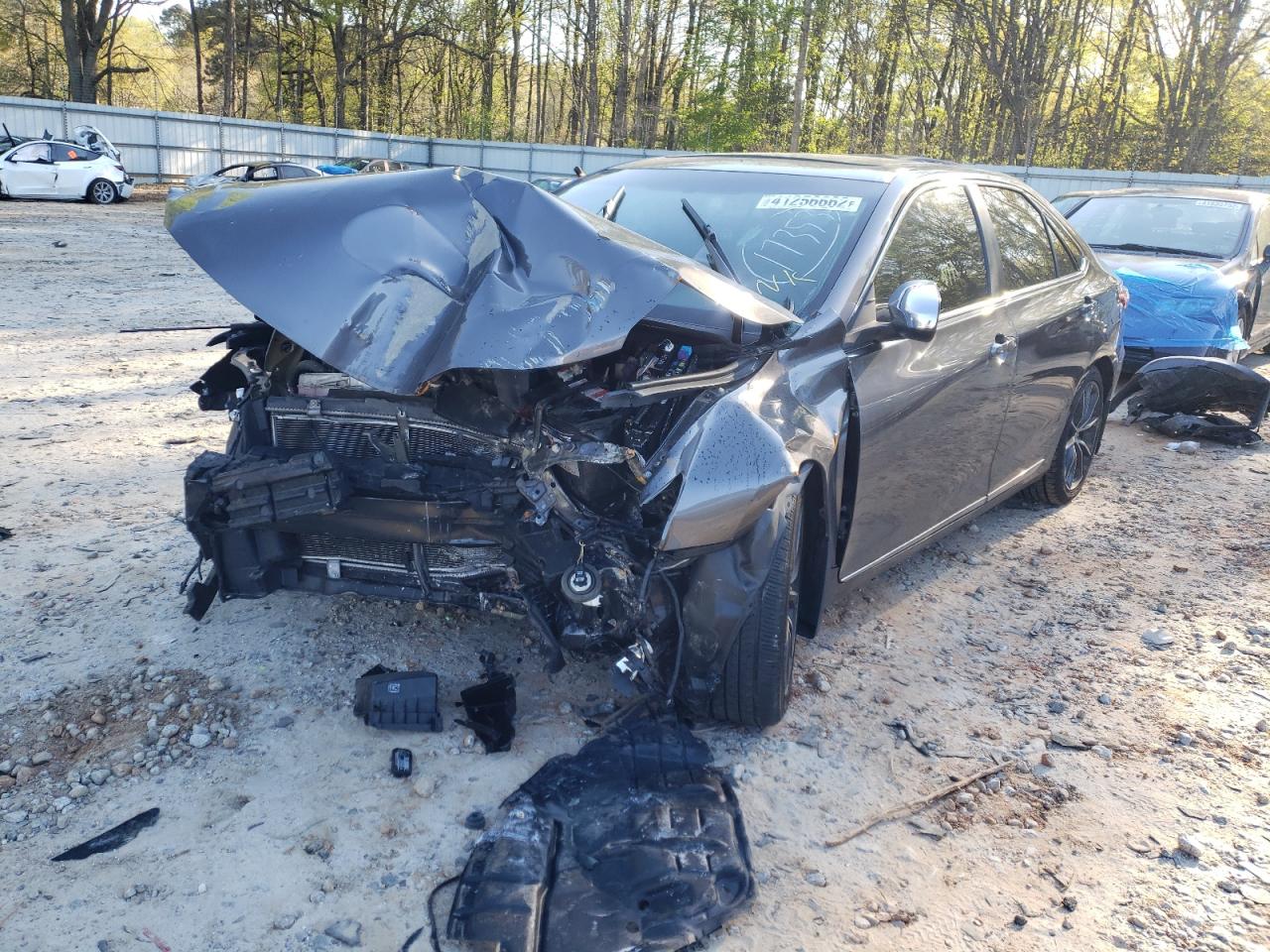 Photo 2 from auction – 2016 TOYOTA CAMRY LE with VIN 4T1BF1FK3GU225596
