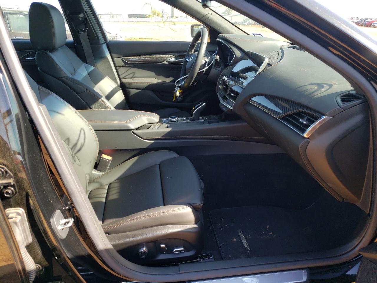 Photo 5 from auction – 2021 CADILLAC CT5-V with VIN 1G6DR5RW2M0134738
