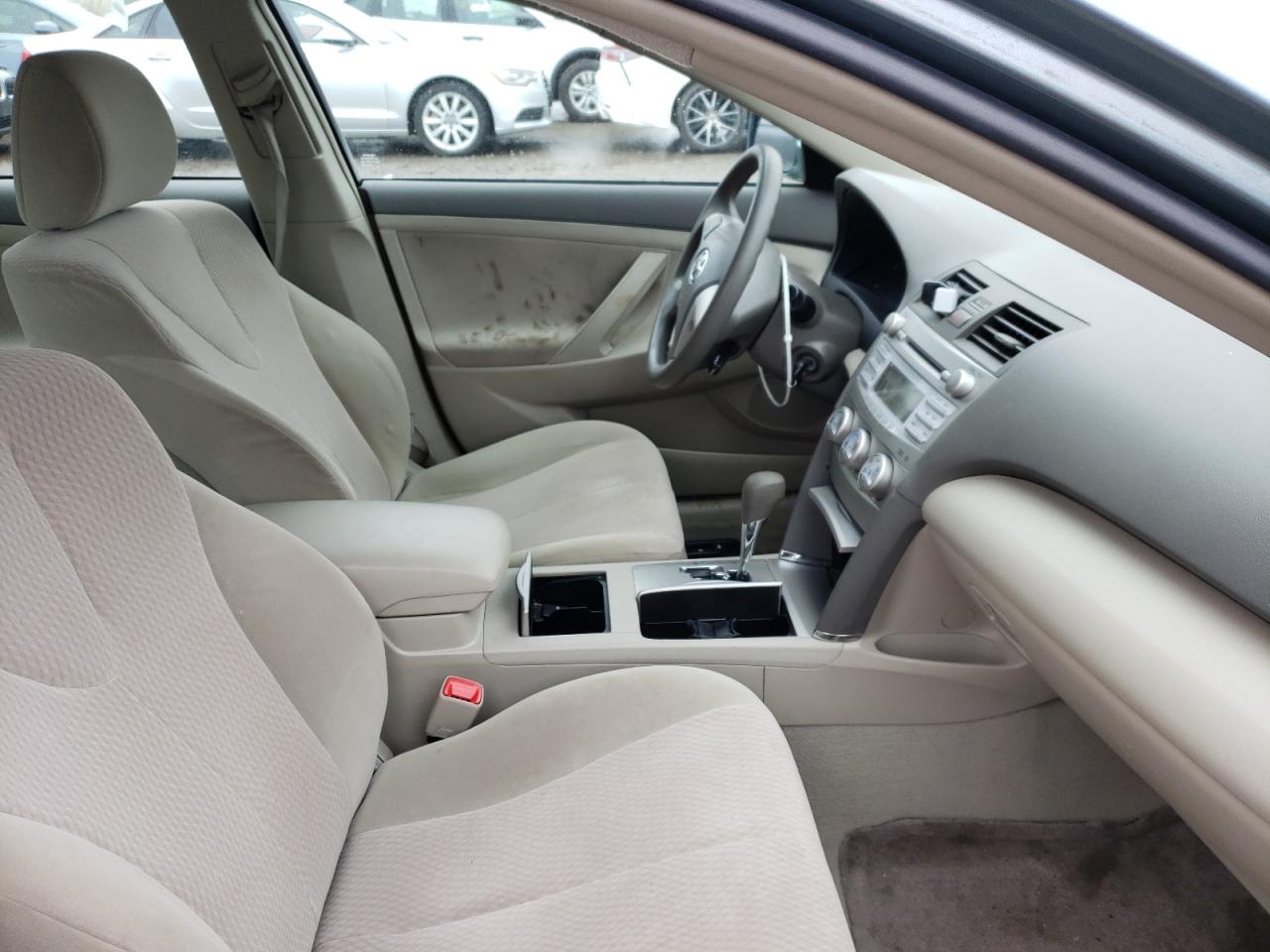 Photo 5 from auction – 2010 TOYOTA CAMRY SE with VIN 4T1BK3EK2AU608655
