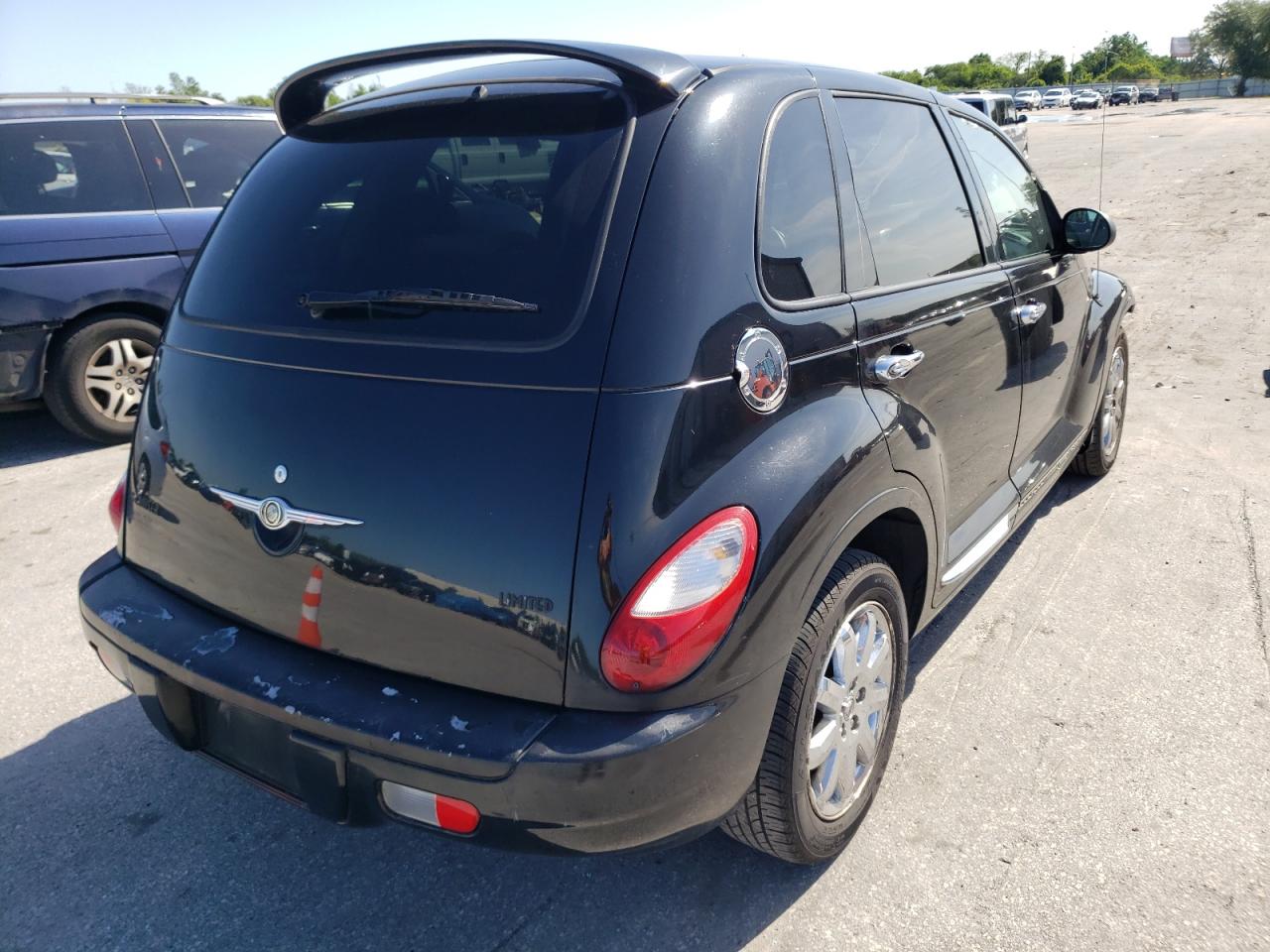 Photo 4 from auction – 2007 CHRYSLER PT CRUISER with VIN 3A8FY68B77T624878