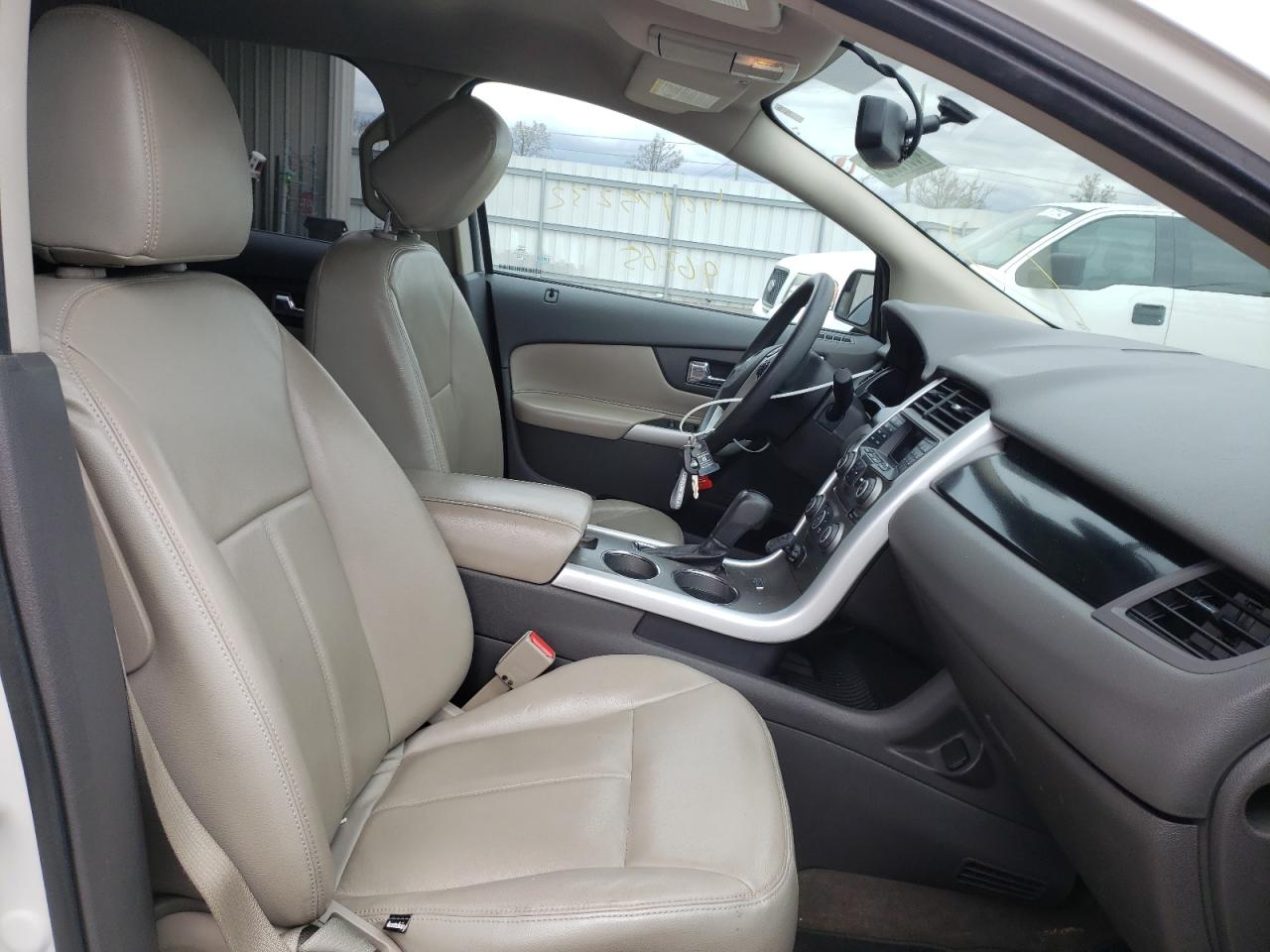 Photo 5 from auction – 2013 FORD EDGE SE with VIN 2FMDK3GC5DBA57601