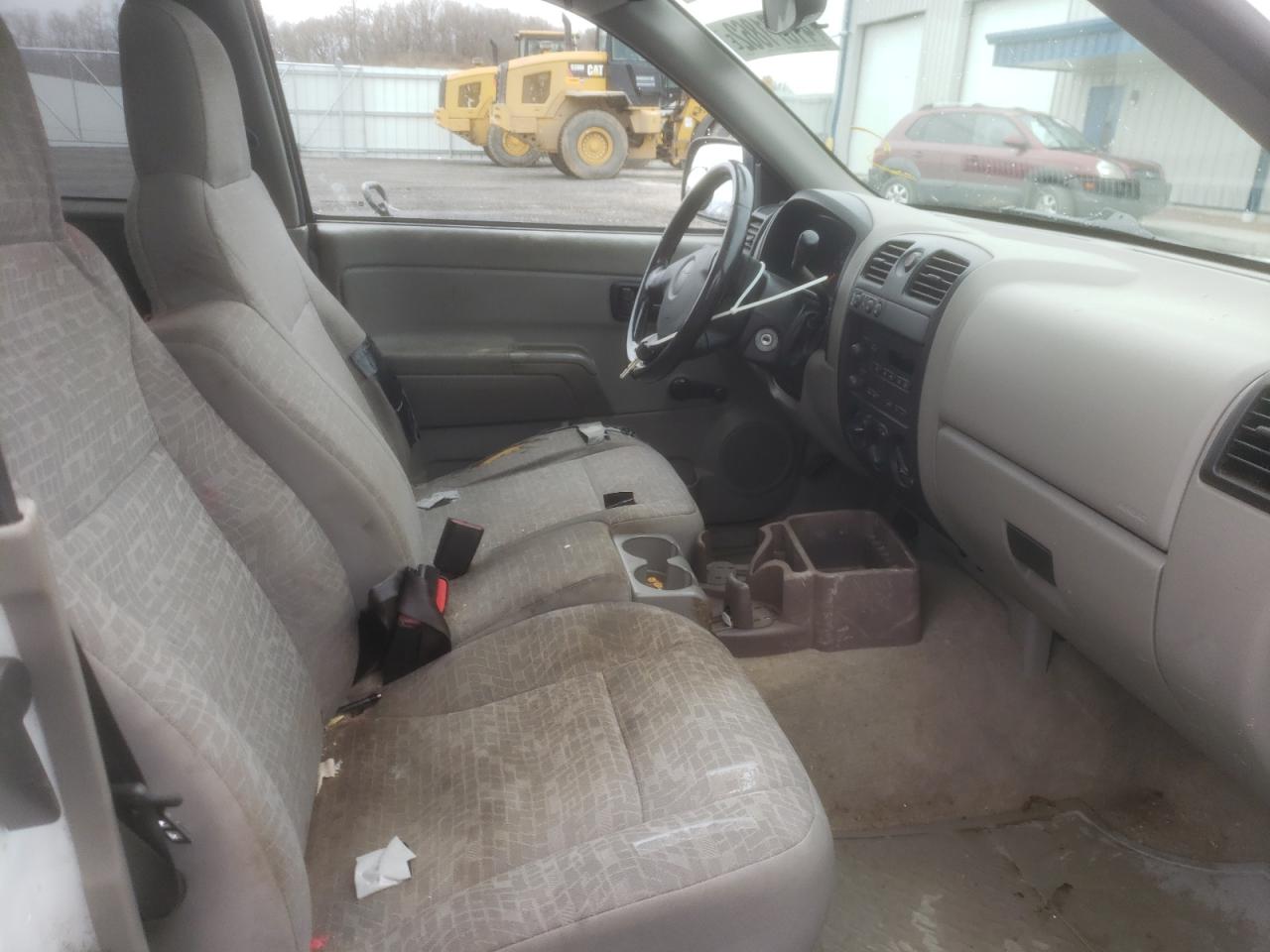 Photo 5 from auction – 2005 CHEVROLET COLORADO with VIN 1GCDT196458122245