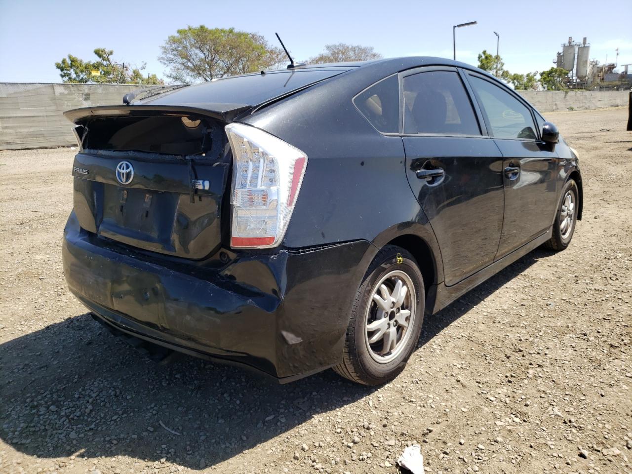 Photo 4 from auction – 2011 TOYOTA PRIUS with VIN JTDKN3DU9B1461171