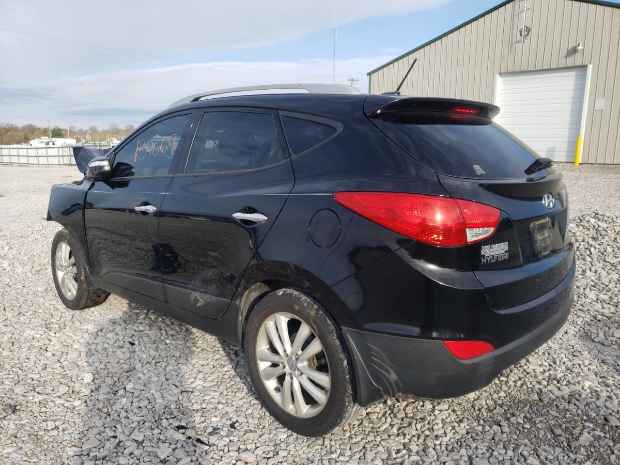 Photo 3 from auction – 2010 HYUNDAI TUCSON GLS with VIN KM8JU3AC2AU017374
