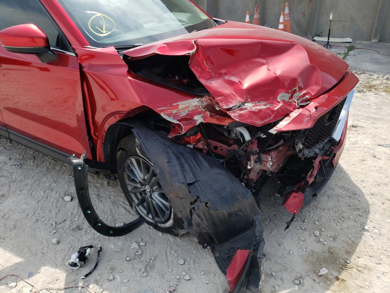 Photo 9 from auction – 2017 MAZDA CX-5 SPORT with VIN JM3KFABL4H0141810