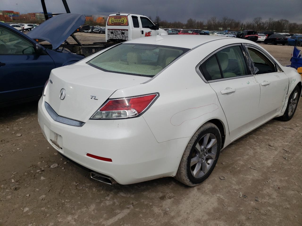 Zdjęcie 4 z aukcji – 2012 ACURA TL z VIN 19UUA8F28CA039022