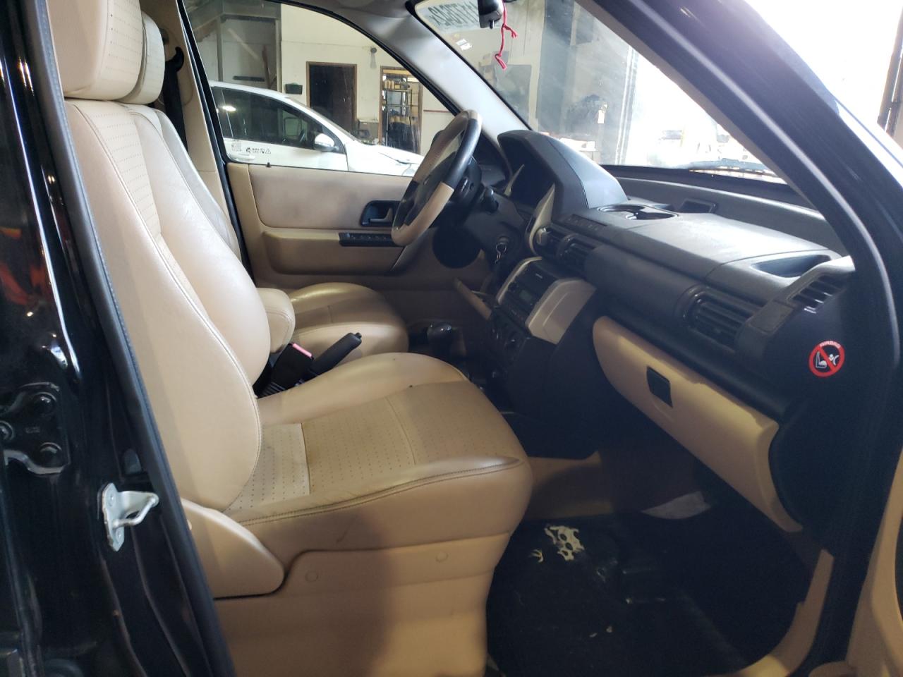 Photo 5 from auction – 2004 LAND ROVER FREELANDER with VIN SALNE22274A403175
