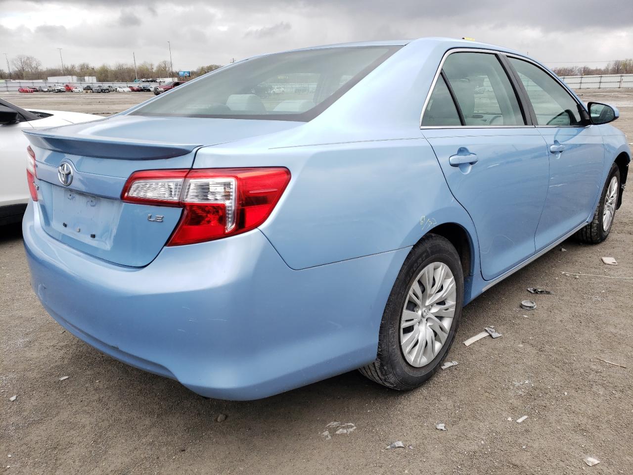 Photo 4 from auction – 2012 TOYOTA CAMRY BASE with VIN 4T1BF1FK6CU580370