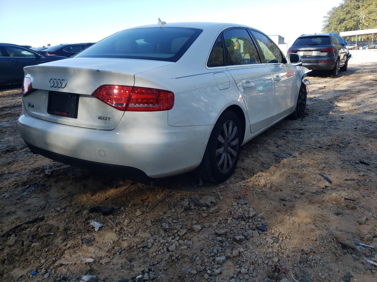 Zdjęcie 4 z aukcji – 2012 AUDI A4 PREMIUM z VIN WAUAFAFL7CN016260