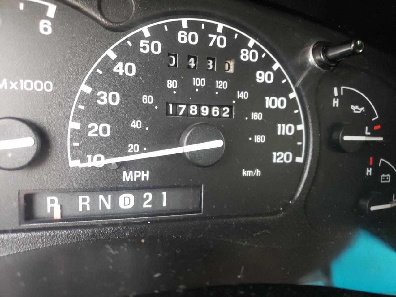 Photo 8 from auction – 2001 FORD EXPLORER X with VIN 1FMZU73E71ZA37597