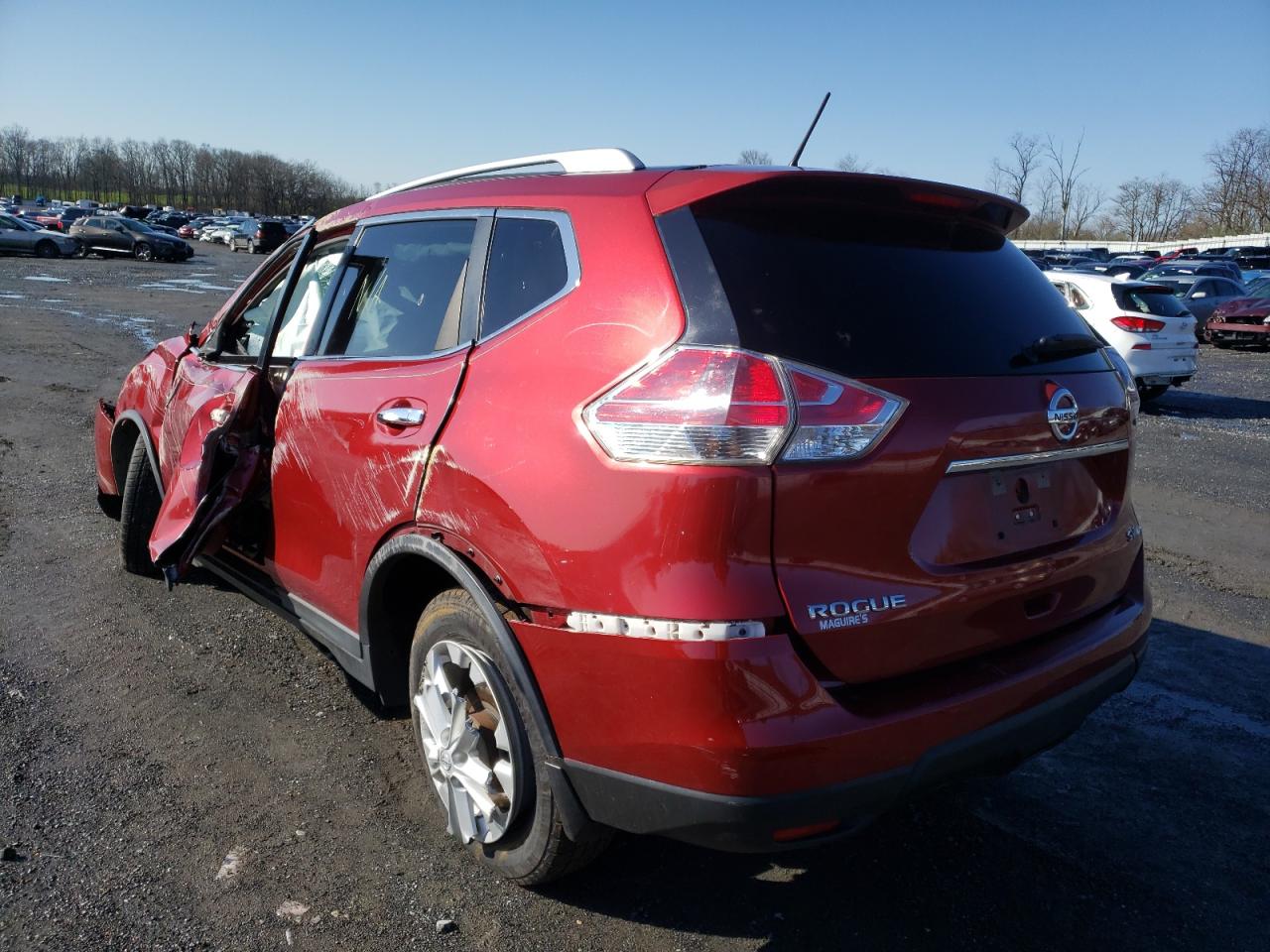 Photo 3 from auction – 2016 NISSAN ROGUE S with VIN KNMAT2MV6GP605767