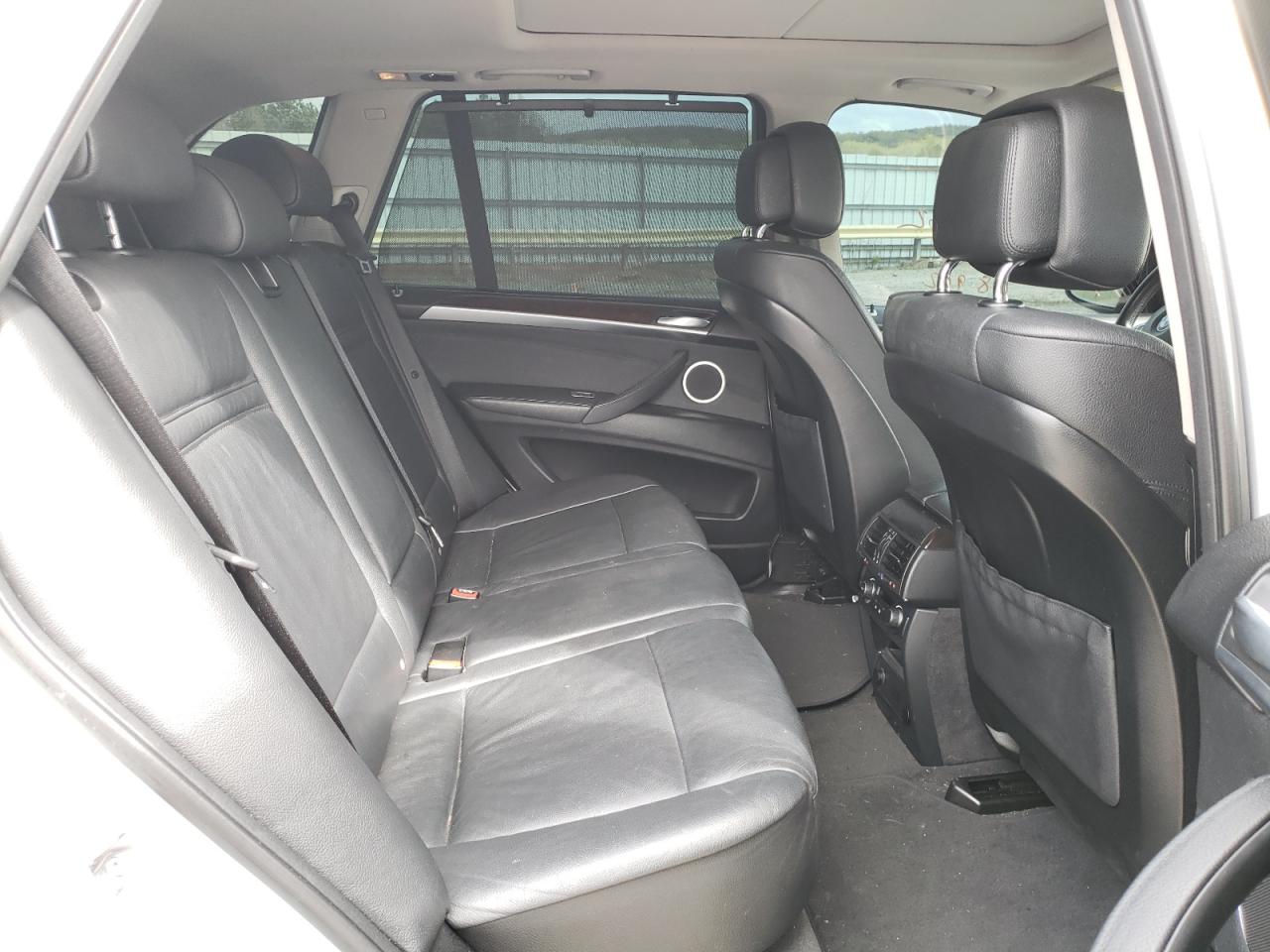 Photo 6 from auction – 2012 BMW X5 XDRIVE3 with VIN 5UXZV4C50CL989958