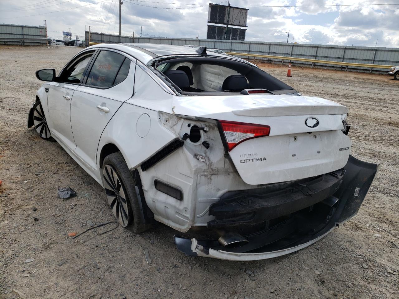 Photo 3 from auction – 2012 KIA OPTIMA SX with VIN 5XXGR4A64CG010032