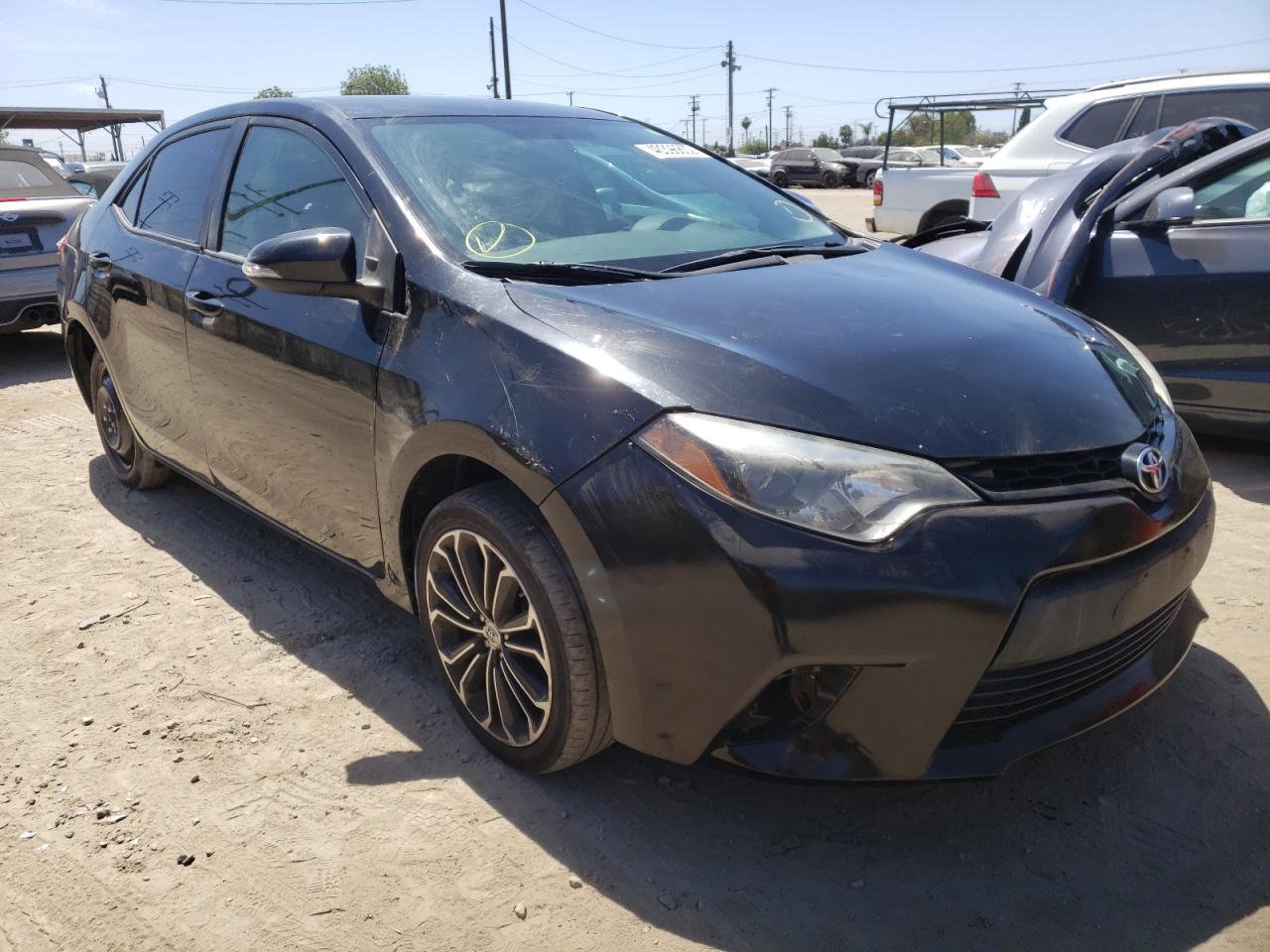 TOYOTA COROLLA L 2015 with VIN 5YFBURHE5FP354290 - Photo from auction