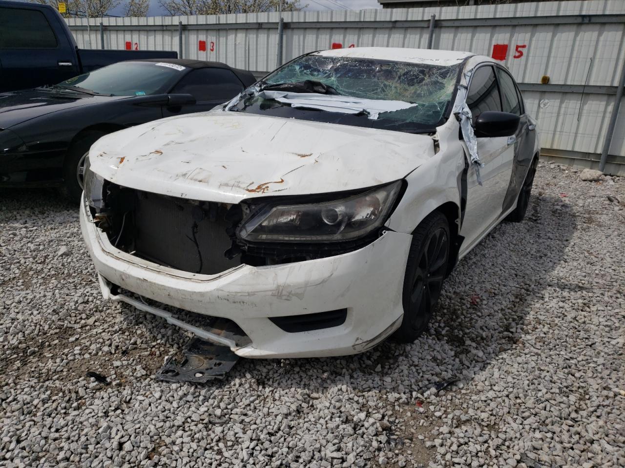 Photo 2 from auction – 2013 HONDA ACCORD SPO with VIN 1HGCR2F57DA282012