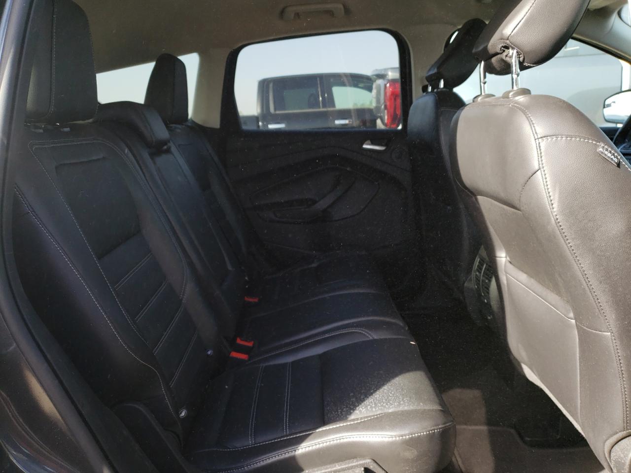 Photo 6 from auction – 2019 FORD ESCAPE TIT with VIN 1FMCU9J9XKUC32969