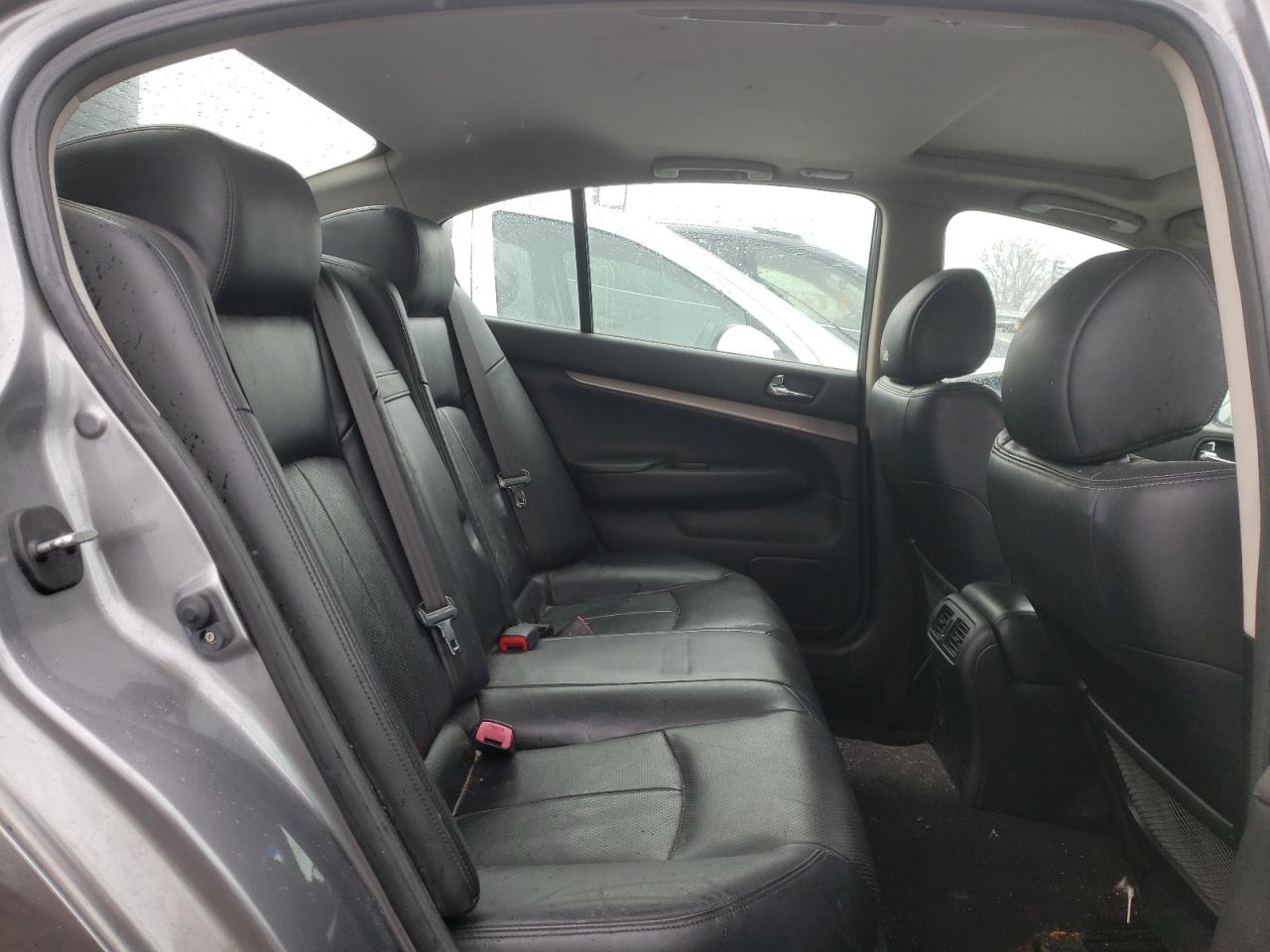 Photo 6 from auction – 2011 INFINITI G37 with VIN JN1CV6AR3BM404746