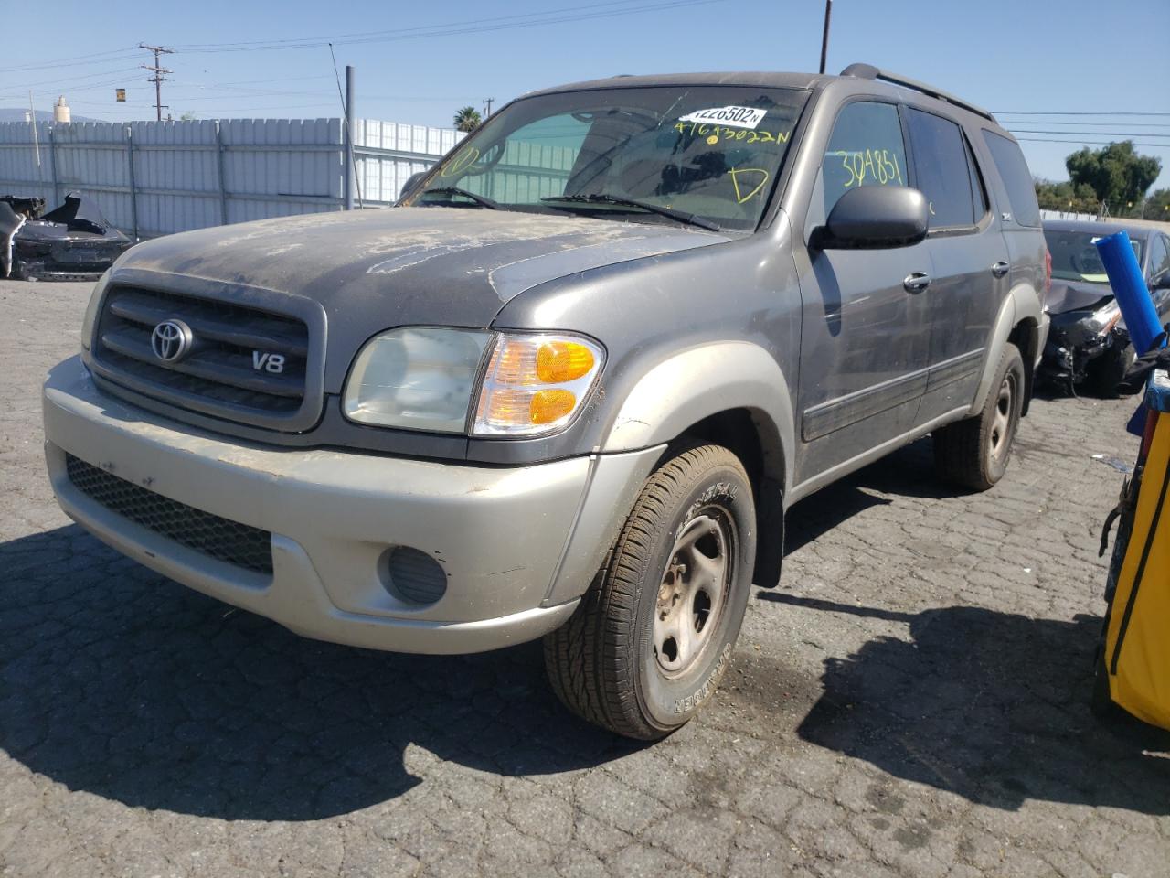 Photo 2 from auction – 2004 TOYOTA SEQUOIA SR with VIN 5TDZT34A24S235196