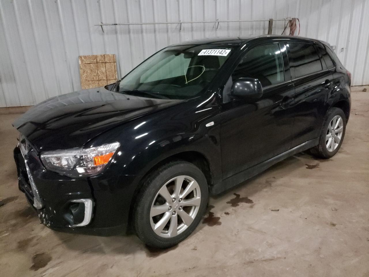 صورة رقم 2 من المزاد - 2015 MITSUBISHI OUTLANDER مع VIN 4A4AR4AU3FE040533