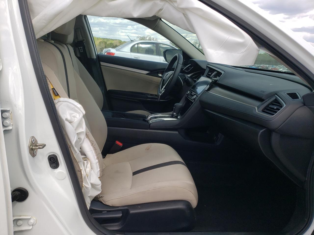 Photo 5 from auction – 2017 HONDA CIVIC EX with VIN 19XFC2F79HE020025
