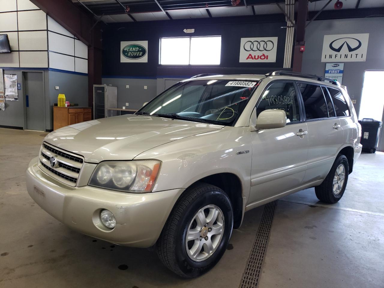 Photo 2 from auction – 2002 TOYOTA HIGHLANDER with VIN JTEHF21A020053364