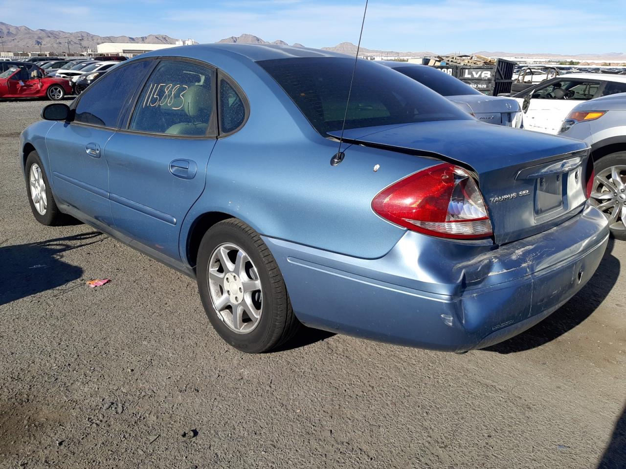 Photo 3 from auction – 2006 FORD TAURUS SEL with VIN 1FAFP56U26A231391