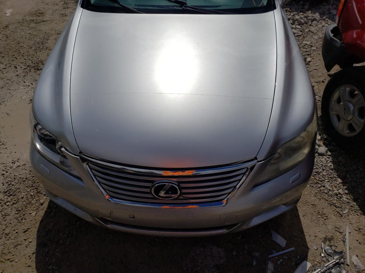 Photo 7 from auction – 2010 LEXUS LS 460 with VIN JTHCL5EF5A5005115
