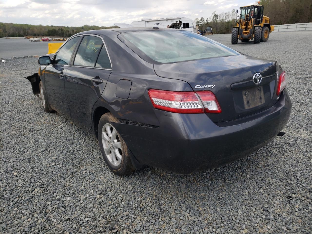 Photo 3 from auction – 2011 TOYOTA CAMRY BASE with VIN 4T1BF3EK1BU625422