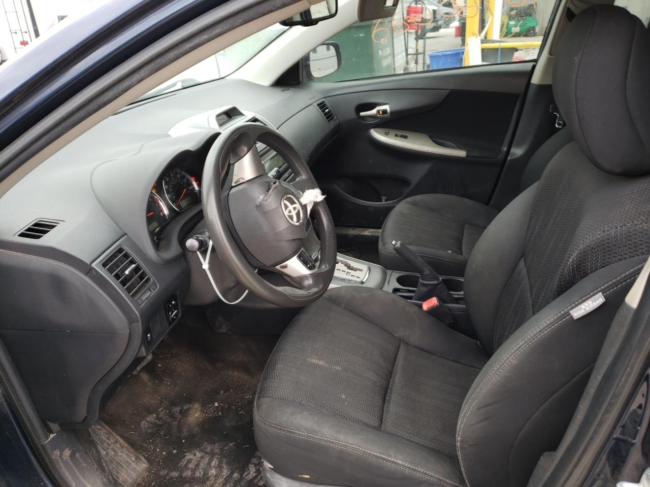 Фото 5 с аукциона – 2012 TOYOTA COROLLA BA с VIN 5YFBU4EE1CP006019