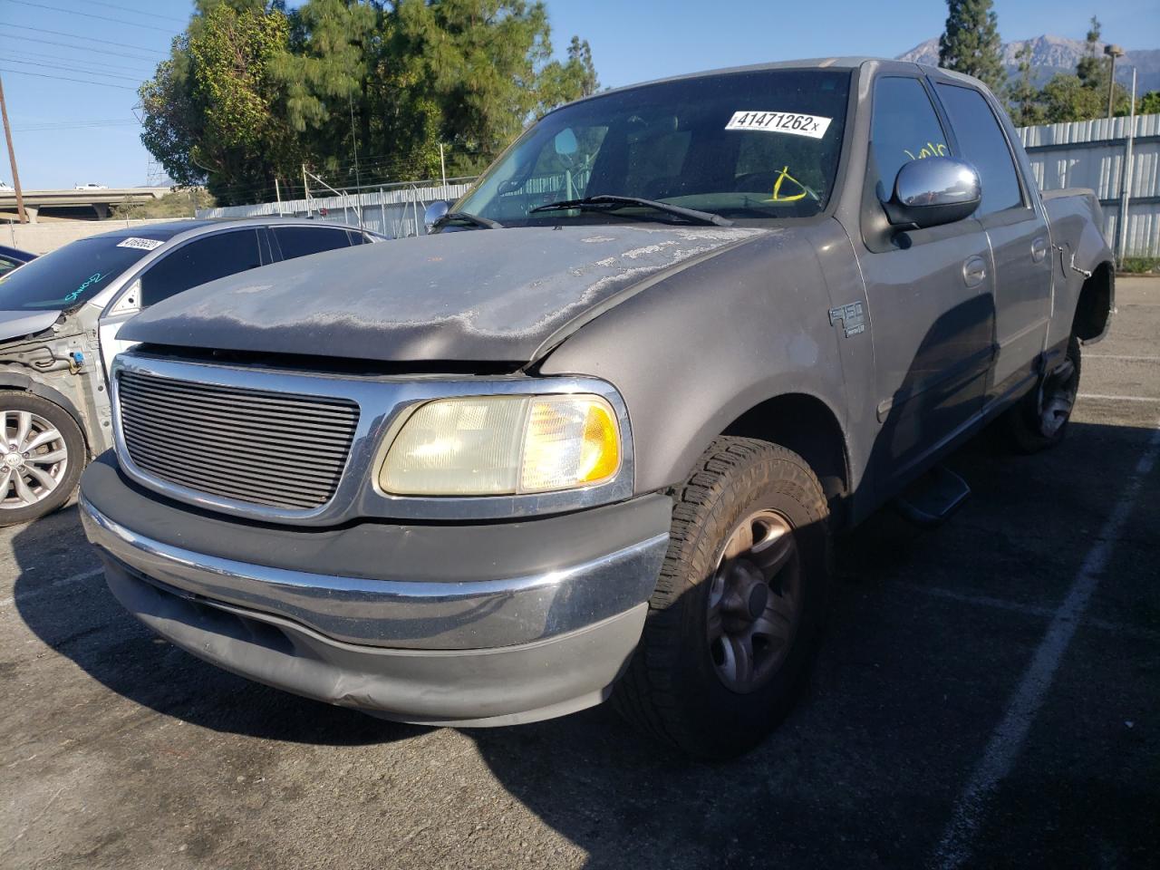 Photo 2 from auction – 2002 FORD F150 SUPER with VIN 1FTRW07642KB49454