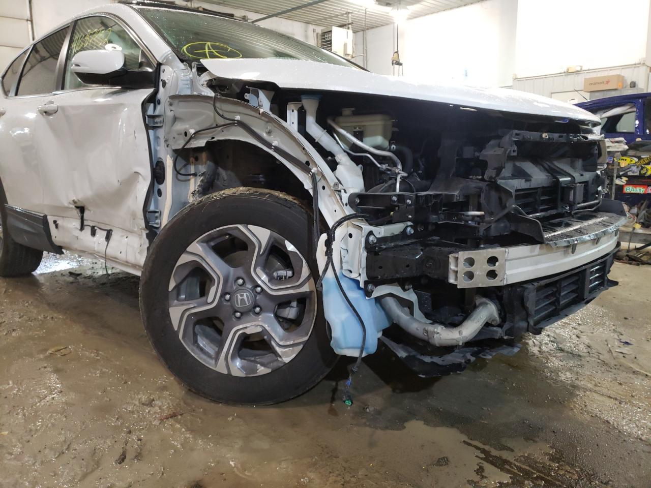 Photo 9 from auction – 2019 HONDA CR-V EXL with VIN 7FARW2H83KE038696