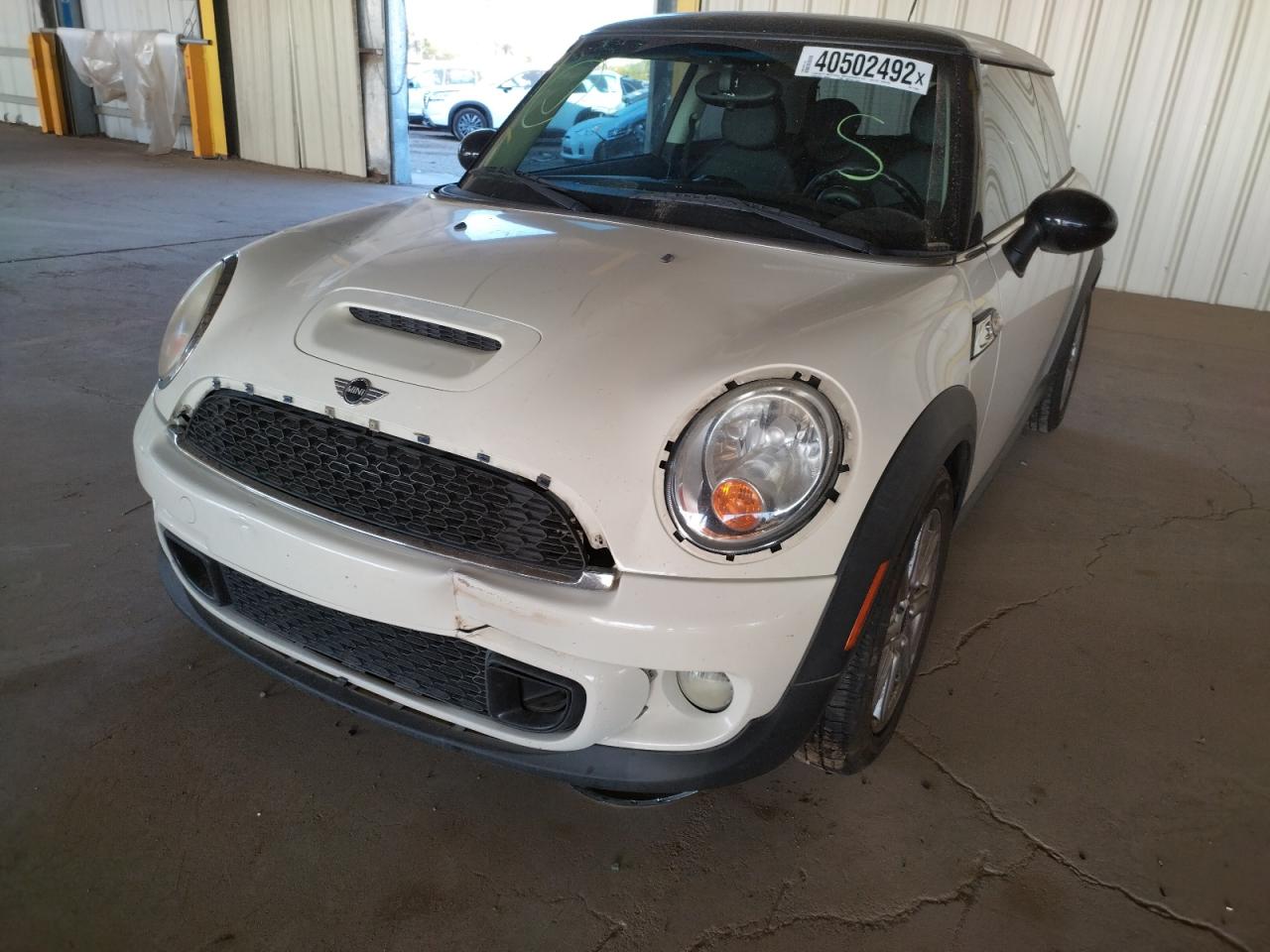 Photo 9 from auction – 2011 MINI COOPER S with VIN WMWSV3C50BTY13985
