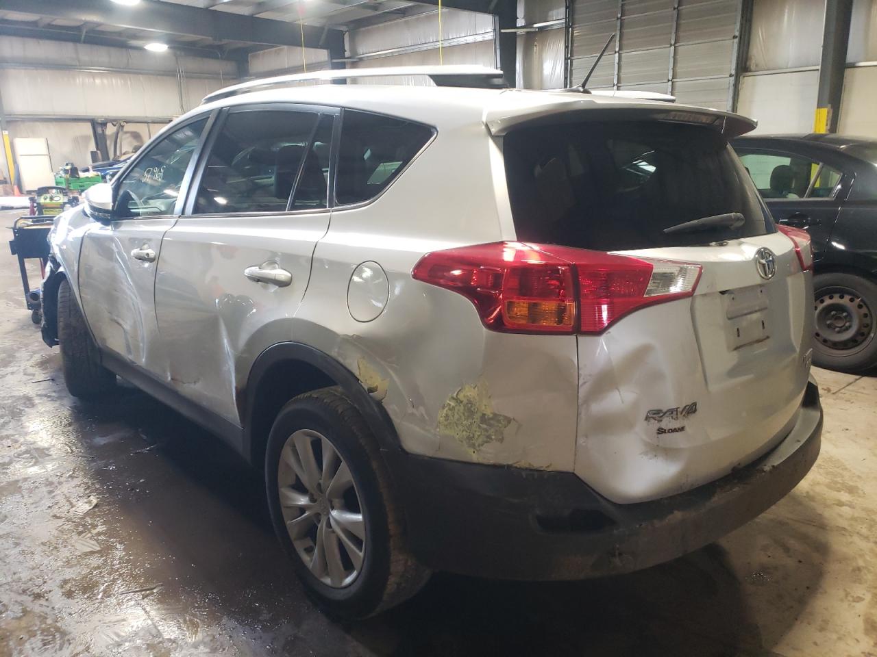 Zdjęcie 3 z aukcji – 2014 TOYOTA RAV4 LIMIT z VIN 2T3DFREV6EW220576
