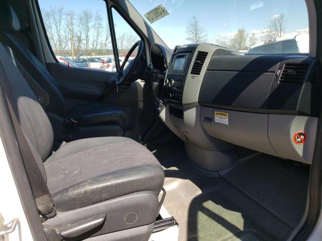 Photo 5 from auction – 2013 MERCEDES-BENZ SPRINTER 2 with VIN WD4PE7CC5D5776086
