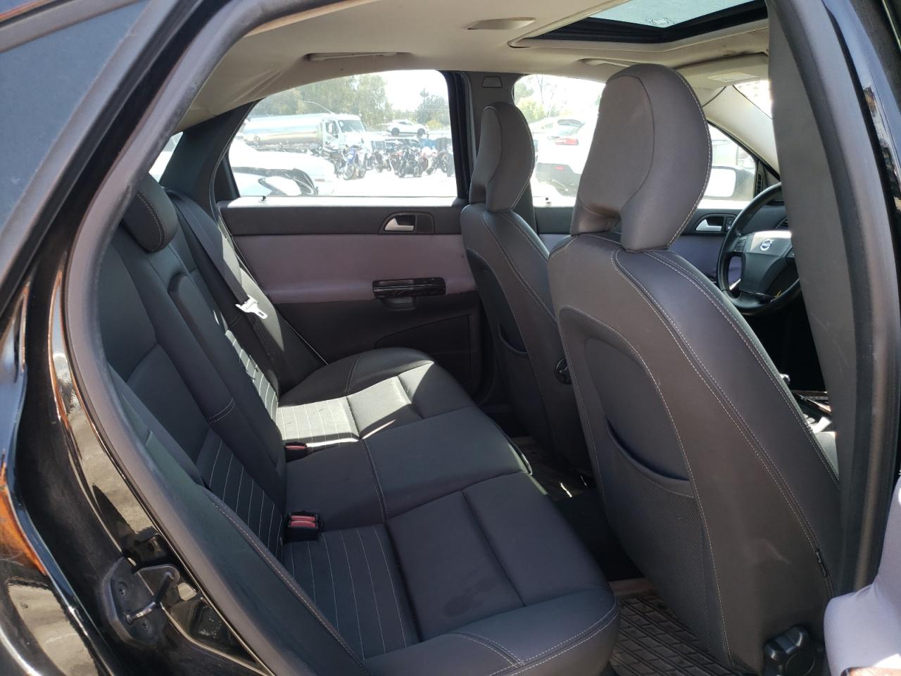 Photo 6 from auction – 2006 VOLVO S40 2.4I with VIN YV1MS390362175365