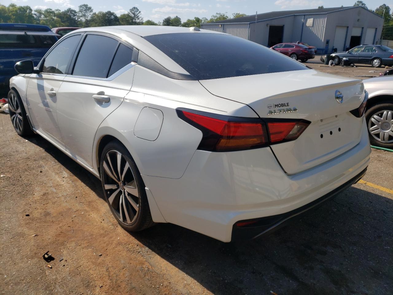 Photo 3 from auction – 2019 NISSAN ALTIMA SR with VIN 1N4BL4CV2KN312525