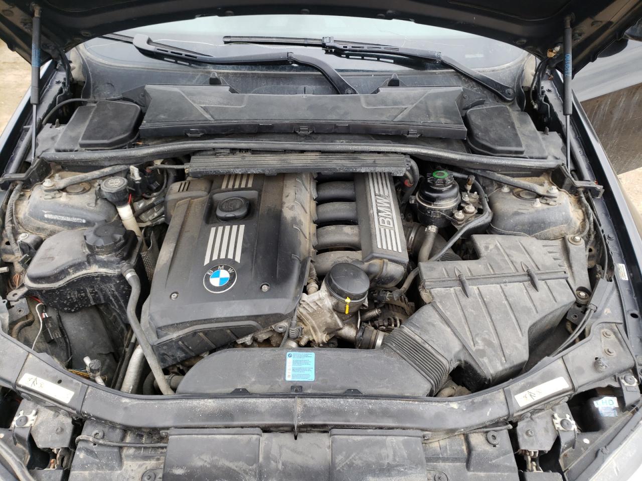 Photo 7 from auction – 2009 BMW 328 XI with VIN WBAPK73549A455172