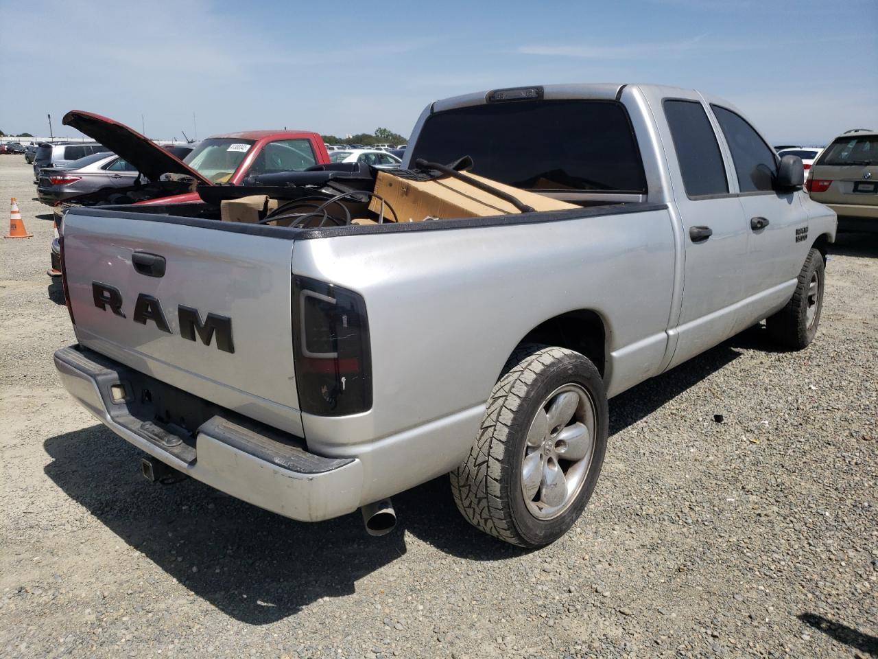 Photo 4 from auction – 2003 DODGE RAM 1500 S with VIN 1D7HA18N73J536115