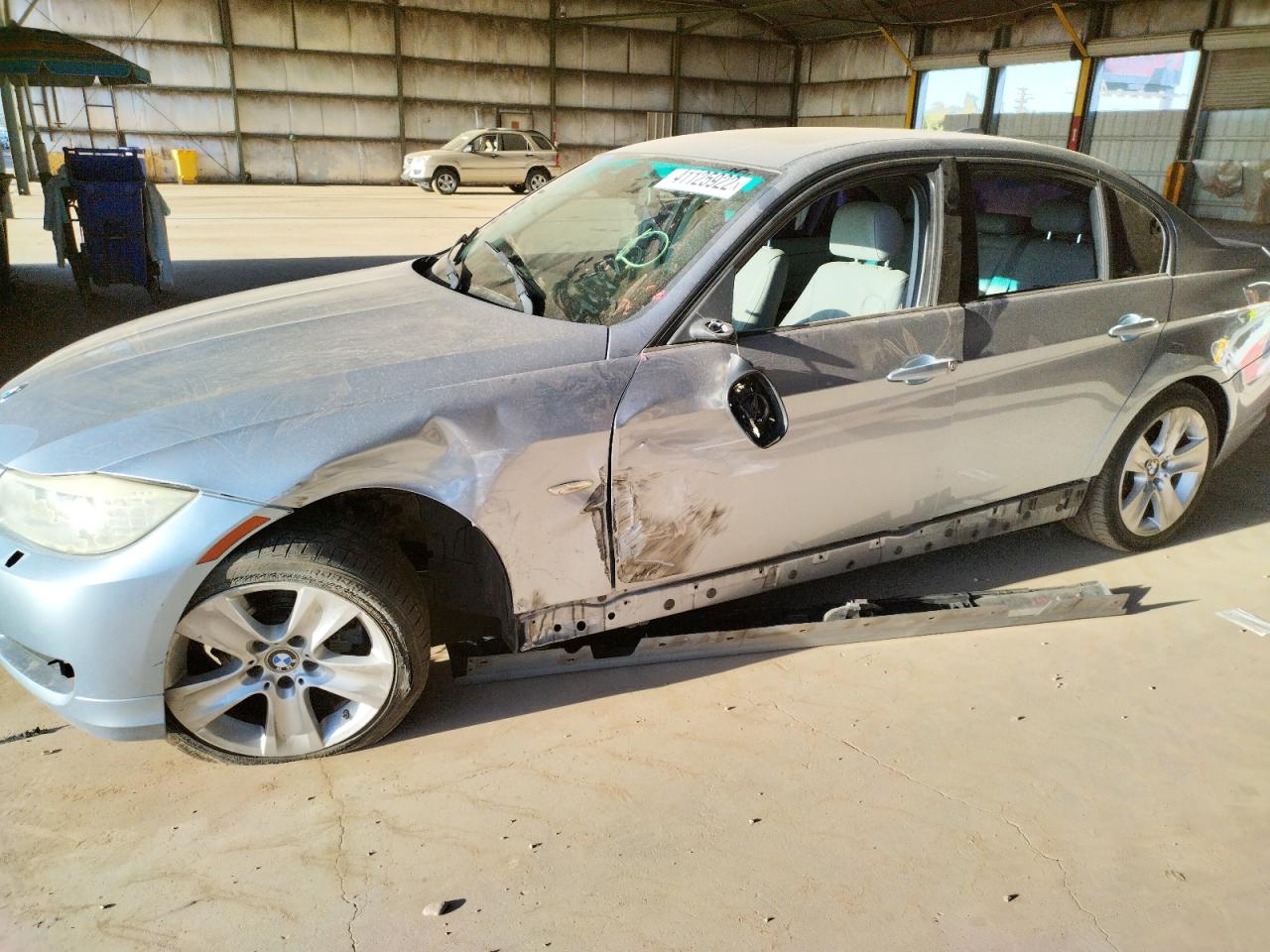 Photo 9 from auction – 2011 BMW 328 I with VIN WBAPH7G53BNN07074