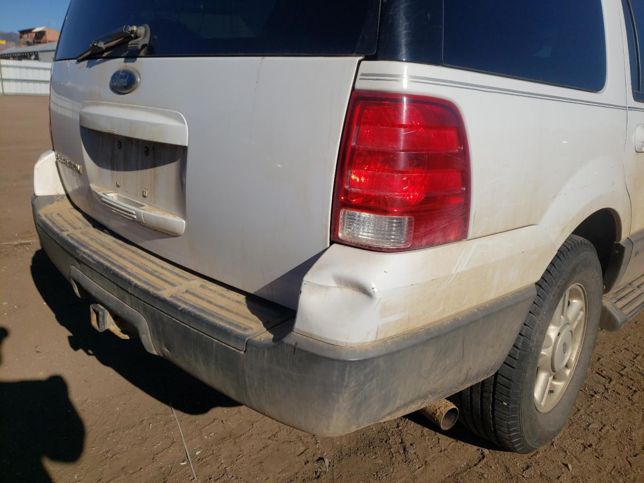 Photo 9 from auction – 2004 FORD EXPEDITION with VIN 1FMPU16L34LB64806
