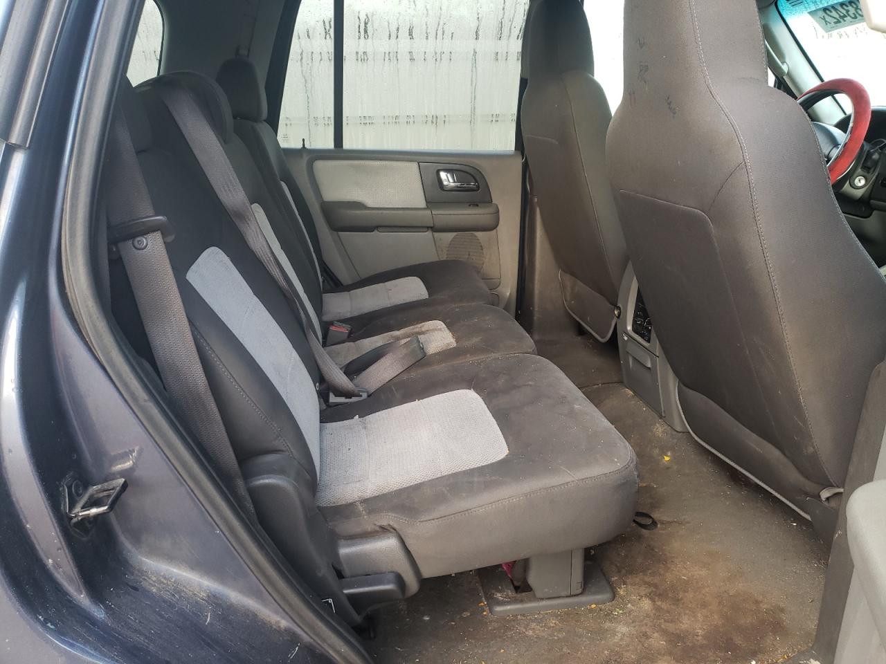 Photo 6 from auction – 2006 FORD EXPEDITION with VIN 1FMPU16516LA62540